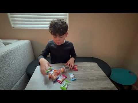 Unboxing SpongeBob combo box @Coca-Cola