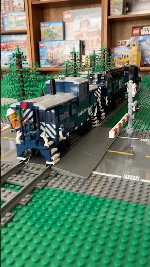 LEGO Montana Rail Link caboose is complete! Equipped with Soundtraxx Blunami decoder.