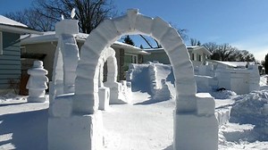 Winnipeg yard transformed into children’s winter wonderland