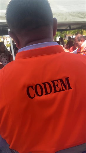 Seguimos trabajando por Choluteca 😎En casos de emergencia 🚨 En Cordinación de nuestro Alcalde Eber Aplicano. Juramentación de junta directiva del CODEM / Se llevo a cabo en casa valle, en la cuidad de choluteca. Comité de Emergencia Municipal (Choluteca) El CODEM es la entidad encargada de la prevención y respuesta ante desastres a nivel municipal. Es el brazo operativo de COPECO en tu ciudad. Preparandonos desde ya, para sarvarguardar la vida de nuestros cuidadanos. #choluteca #eberaplicanoal