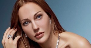 Meryem Uzerli pozirala u prirodnom izdanju: Pogledajte kako popularna Hurem izgleda bez šminke