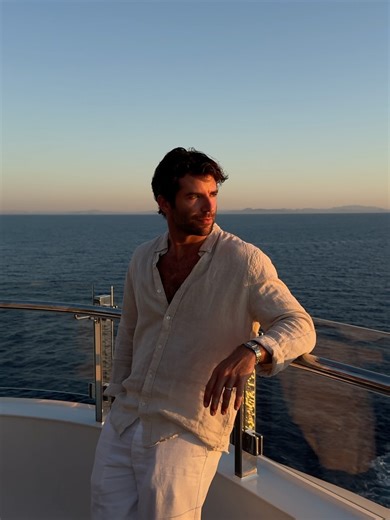 Taylor Phillips on Reels