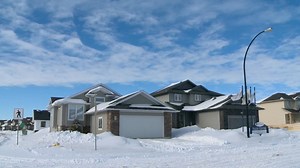 WATCH: Ashley Turner with Century 21 Fusion looks at the latest housing sales numbers for Saskatoon and the current state of the market. More Morning News videos: https://trib.al/FwqFYQO | Global Saskatoon