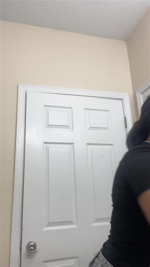 Easy Natural Hairstyle Tutorial: Two Buns