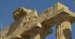 Doric temple dedicated to Hera (490-480 BC) in Selinunte, one of the finest examples of Doric architecture in Sicily, Italy