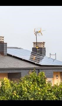 Placas solares fotovoltaicas tejados con pizarra (instalar soporte vídeo tutorial instaladores)