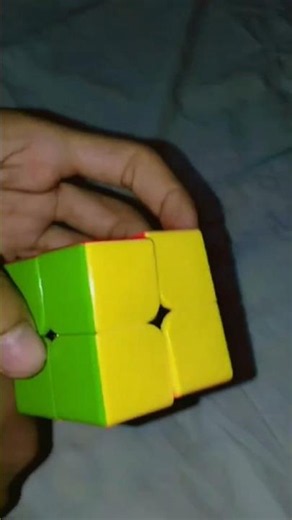 How to solve a Rubik's cube two by two #rubik