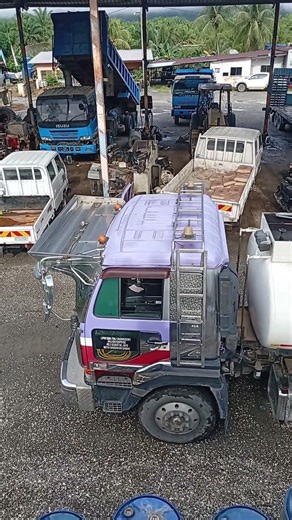 Truck Status #dieselengine #truckdriver #trucklife #truckstory #truckstatus #dieseltech #truckvlog