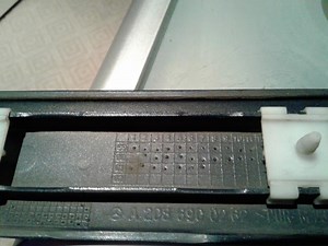 What does the grid/table by the part number mean?