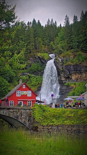 Steinsdalsfossen — where you can actually walk behind the waterfall and feel the power of nature up close! 💦🇳🇴 What’s the most beautiful waterfall you’ve ever seen in real life? 👇😍 #Steinsdalsfossen #NorwayNature #VisitNorway #WaterfallChasing #HiddenGems #TravelNorway #NatureLovers | Norway is Beautiful