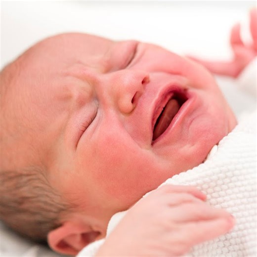 How To Quickly Stop a Crying Baby! 😭 | HowToBasic