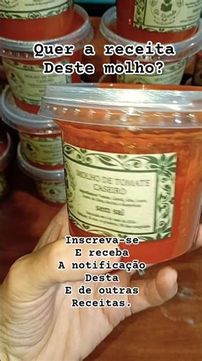 Molho de tomate caseiro, sem conservantes...saúde começa pela alimentação 🥰🍅🍅🍅🍅