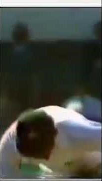 8 Runs shot Pakistan vs Australia 1981.