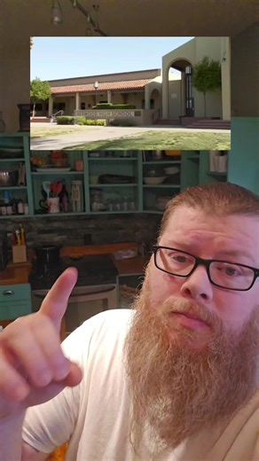 This photo didn’t happen by accident. Students at Redwood High School coordinated matching shirts, took the official class photo, then rearranged themselves to send a hateful message. That shows intent — not a joke, not a coincidence. This is about accountability, school responsibility, and how actions like this affect LGBTQ students and the broader community. An investigation is ongoing, and more details continue to come out, as reported by San Francisco Chronicle. We can talk about harm withou