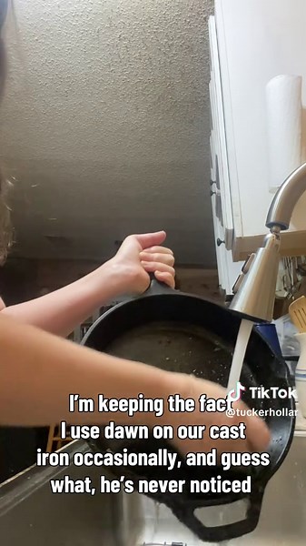 First of all, no shade to my Botox ladies, it’s not for me but no judgement from me on it. Second, cast iron enthusiasts don’t come for me! lol I’ve been using cast iron most of our marriage. This man has never noticed because we have beautiful well seasoned cast iron pans. Because you know why? IF your pans are PROPERLY seasoned a little Dawn won’t hurt them. But if you were to asked my husband he will tell you Dawn will down right ruin them 😅😂 ok babe #marriagehumor #castiron #wellseasoned #