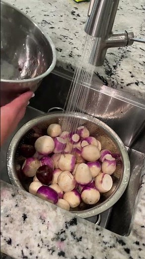 How to make pickled turnips #PickledTurnips #shawarma#Pickles #fyp #Food