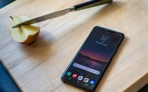 LG G8 超美外观上手体验 隔空操作和拍照体验