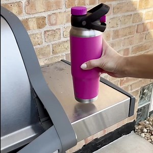 265 reactions · 36 shares | SHOP OUR EARLY HOLIDAY SALE 25% OFF THE FREEPOUR KAP & SYSTEM Ready for a stress-free drinking experience? Introducing the FreePour Kap, your seven day a week drinkware! Refill on the go and store your favorite supplements, spirits, mix your drinks, and enjoy through one cap. Perfect for BBQ's, beach, boat, camping or tailgating adventures! | FlasKap | Facebook