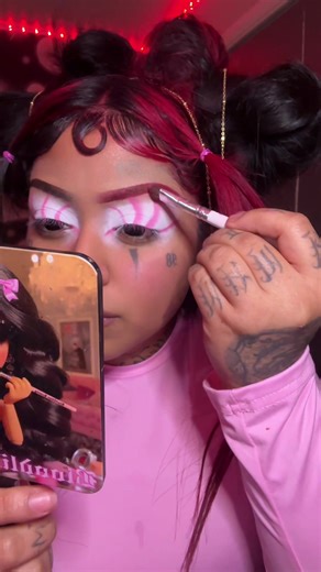 Pink and white tut 🎀🥰 #fyppppppppppppppppppppppp #tutorials #christmasinspo #makeuptutorial #makeupinspo