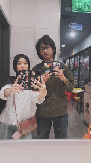 Battle Casing Paling Keren Edgy: Ide Casing & Stiker HP