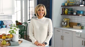 10K views · 50 reactions | Keep your family’s ready-to-serve favorites on your table but with delicious and nutritious pairings that even the pickiest eaters can’t resist! https://qvc.co/thebalancedkitchenFB Kerstin Lindquist QVC is sharing her top 5 tips to keeping a balanced kitchen! ✨Be sure to tune in TODAY, 1/2 at 1pm ET for the premiere of The Balanced Kitchen with Kerstin!✨ | QVC | Facebook