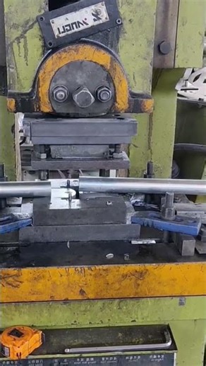 Steel Pipe Pressing the Power of This Hydraulic Press