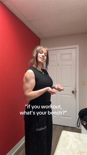 hannah on Instagram: "ssshhhhh #gym #gymgirl #gymrat #gymlife #gymhumor @breathedivinity @breathedivinityred code BANDIT"