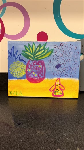 Painting class was so much fun along, with a totally creative class 😀. The first one is mine #spongebob #pinapple #paintingart #acrylicpainting