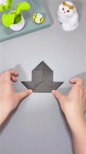 The shark paper airplane tutorial that has been asked 100 times is finally here. Parent-child cr