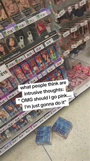 The difference between impulsive thoughts Vs intrusive thoughts 💀🤣