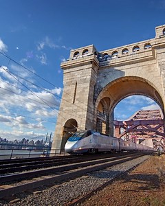 With free Wi-Fi and comfortable space to work, business travel with Amtrak lets you knock out your to-do list while you ride. | Amtrak