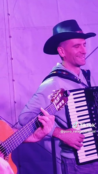 Concierto en Lasarte Oria: Fiesta y Música en Vivo