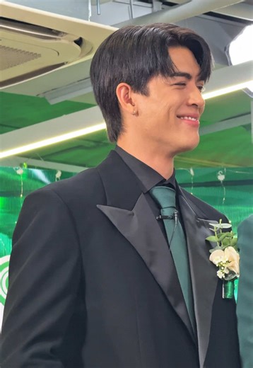 Im gonna pass out…🤫🫣 GF MEGA GALE X JOSSGAWIN #GrabFoodMegaGalexจอสกวิน #jossgawin #josswayar #จอสกวิน