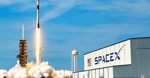 SpaceX: Falcon 9 static fire tests aiming at Italian satellite launch