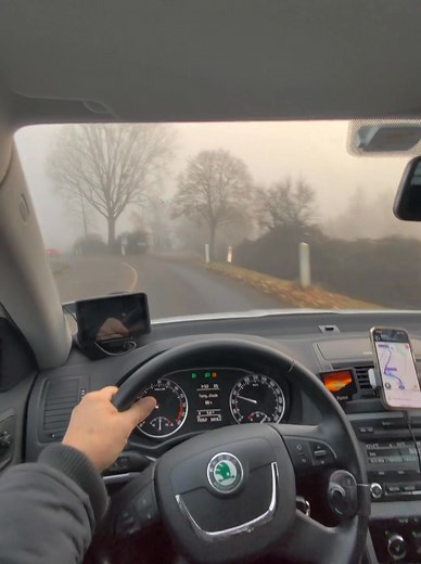 50 reactions · 6 comments | Toujours du brouillard et presque un rayon de soleil… Bonne semaine à tous. | Marc Claus | Facebook