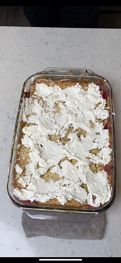 Pineapple Cherry Dump Cake This classic dump cake is sure to bring some joy to the dinner table. (This original video was produced by Network Media, LLC and Sean Makhuli) | Home Hacks & Easy Snacks