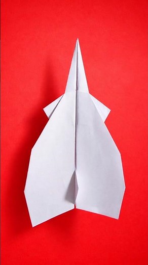 How to Make a Fast Paper Airplane 🛫