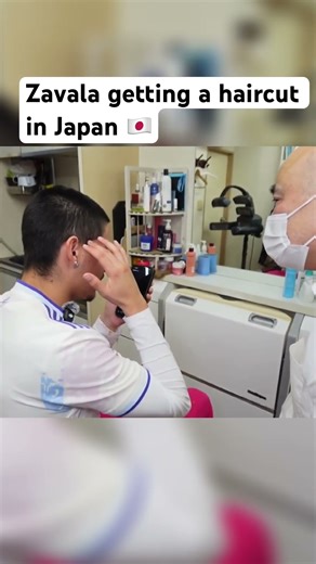 Zavala getting a haircut in Japan 🇯🇵 #zavalahimself #amandasolis #likes #streamer