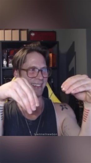 Em | Team Neil Newbon ✨ on Instagram: "Neil’s hand puppet performance of the cinematic/dialogue we couldn’t see in Divinity Original Sin 2 was absolute cinema 😂 🏷️ #neilnewbon #nobigneil #divinityoriginalsin2"