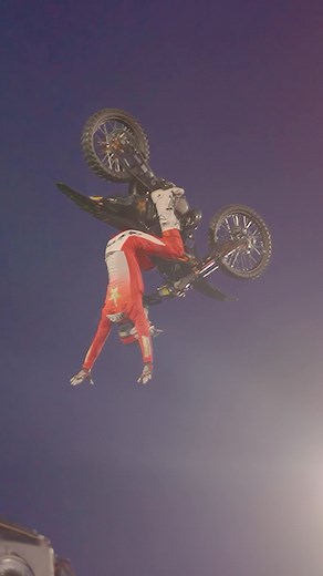 Slow-mo ft. @robadelberg 9 weeks until Freestyle Kings goes indoors for the Australian Capital City Tour! #FreestyleKings | Freestyle Kings