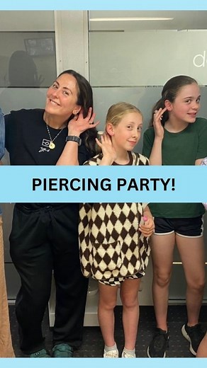Ever heard of a piercing party⁉️ 🎈We hosted our very first one today & it was lots of fun! •4 kids & 1 mama stepped up to have their ears pierced We had: 🎵 tunes 🍬🍭🫘 snacks 🔫 piercings & 🤪 fun! 😬A few were a little nervous but everyone supported each other & the lollipops helped with bravery! 🔫We use the Blomdahl medical plastic piercing system which is a fully hygienic enclosed casing for your best piercing ever! 👍🏼We pierce both ears at once so it’s fast & easy & you don’t have to b
