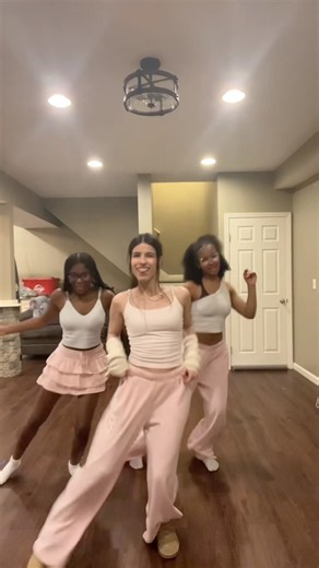 Party at the beach #dance #fun #cover #shorts #fypシ #fyp #foryou #dancecover #studiondance #trio