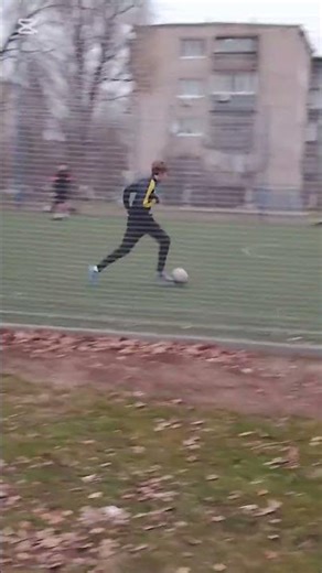 Mini Football ⚽ Powerful Long Cross Across the Entire Field | Amazing Play.