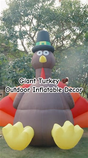 Is a Giant Inflatable Turkey the SECRET to a STRESS FREE Thanksgiving ?