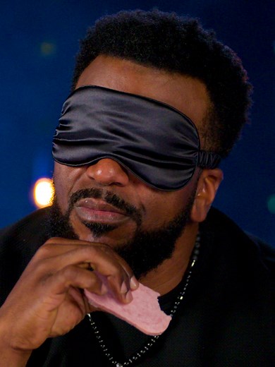 Craig Robinson training for his role as a baloney-obsessed giraffe 🥩 In Your Dreams is all this and more. #InYourDreams
