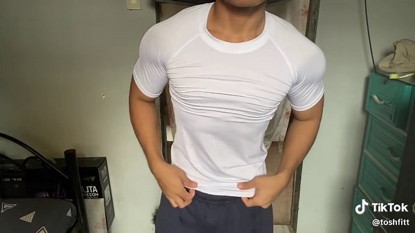 Top Compression Shirts for Men at the Gym