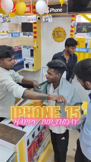 Hellomobilespy on Instagram: "UNBOXING iPhone 15 🤩🫶🏻 #happycustomer . . . . . Do follow @hellomobilespy more interesting updates 🥳 . Unbeatable Prices on every purchase . 0 DOWNPAYMENT | NO COST EMI & much more . Update Yourself with our Mobiles & Gadgets 🔥😎 . upto 10% CASH BACK | 0% Down Payment . For More Details about Shop Visit👇 📍Location: No. 80/A, Anna Salai, Near Hotel Annai Residency, Pondicherry- 605001 📞Call: +919488886353 . #hellomobiles #iphone17 #vivo #oppo #iphone17air #ip