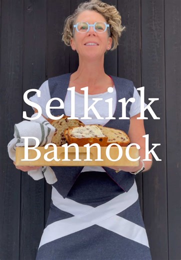 Delicious Scottish Bannock Fruit Loaf Recipe
