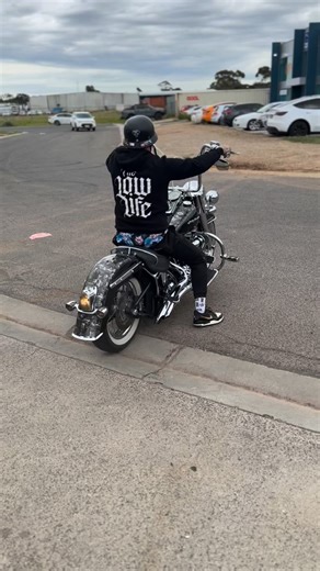 When ur mate asks you to finish it before u change it @corey_mark23 standard fry-day over @grm_performance #MrHoops | Low Ballers Mafia