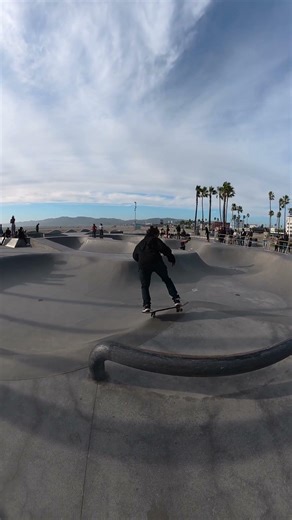 Venice Beach Skate Park 🛹 Insane Tricks & Wild Boardwalk Energy!